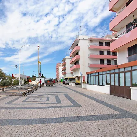 Frente Ao Mar Monte Gordo